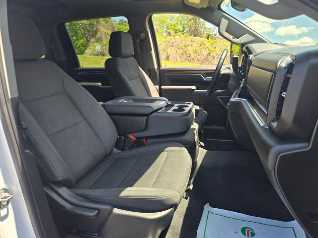 2025 Chevrolet Silverado 2500HD 4WD Crew Cab Standard Bed LT