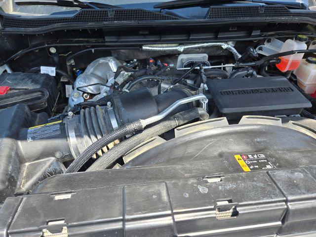 2025 Chevrolet Silverado 2500HD 4WD Crew Cab Standard Bed LT