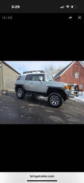 2010 Toyota FJ Cruiser Base