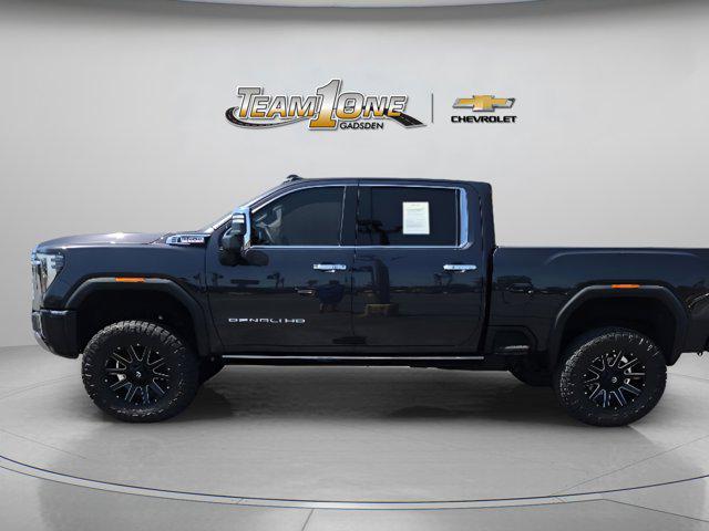 2024 GMC Sierra 2500HD 4WD Crew Cab Standard Bed Denali