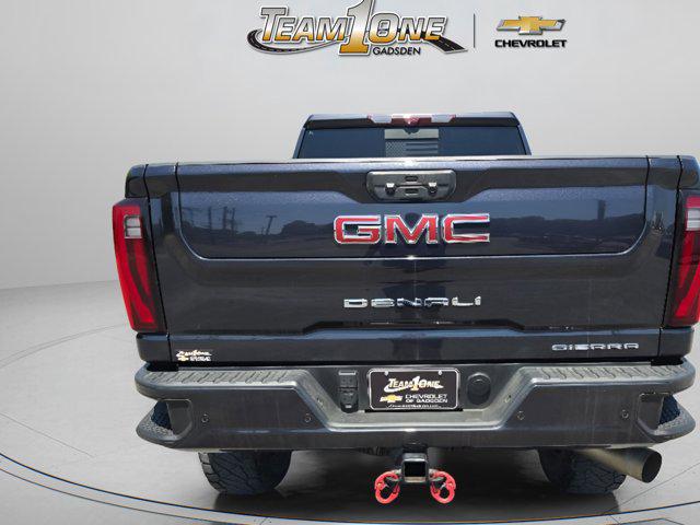 2024 GMC Sierra 2500HD 4WD Crew Cab Standard Bed Denali
