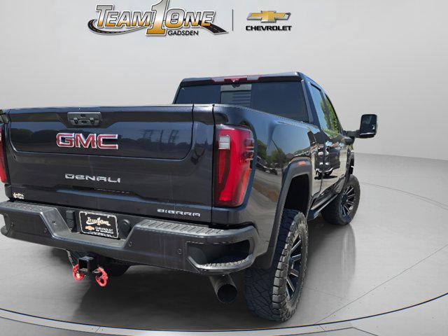 2024 GMC Sierra 2500HD 4WD Crew Cab Standard Bed Denali