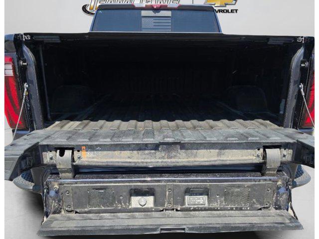 2024 GMC Sierra 2500HD 4WD Crew Cab Standard Bed Denali