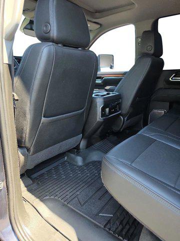 2024 GMC Sierra 2500HD 4WD Crew Cab Standard Bed Denali