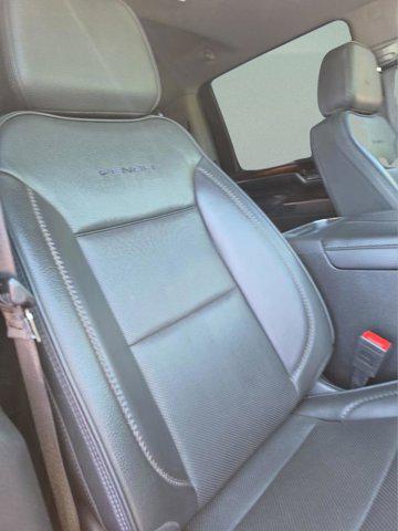 2024 GMC Sierra 2500HD 4WD Crew Cab Standard Bed Denali
