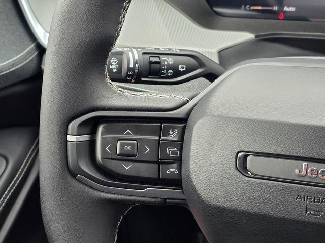 2026 Jeep Cherokee Laredo 4x4
