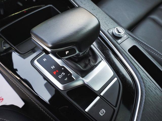 2024 Audi A4 Premium Plus 45 TFSI S line quattro S tronic