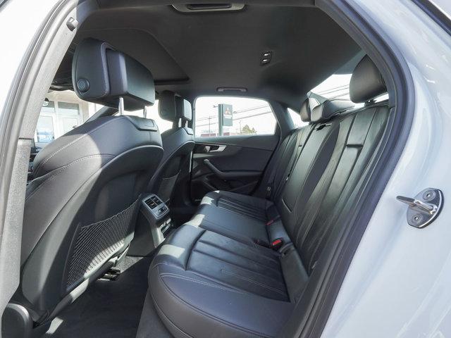 2024 Audi A4 Premium Plus 45 TFSI S line quattro S tronic