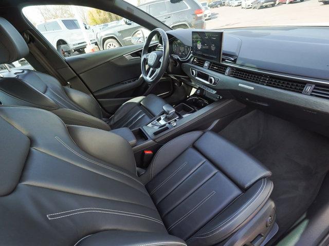 2024 Audi A4 Premium Plus 45 TFSI S line quattro S tronic