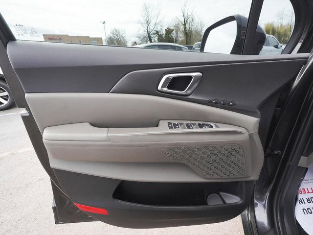 2025 Kia Carnival MPV EX