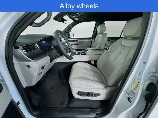 2025 Jeep Wagoneer 4x4