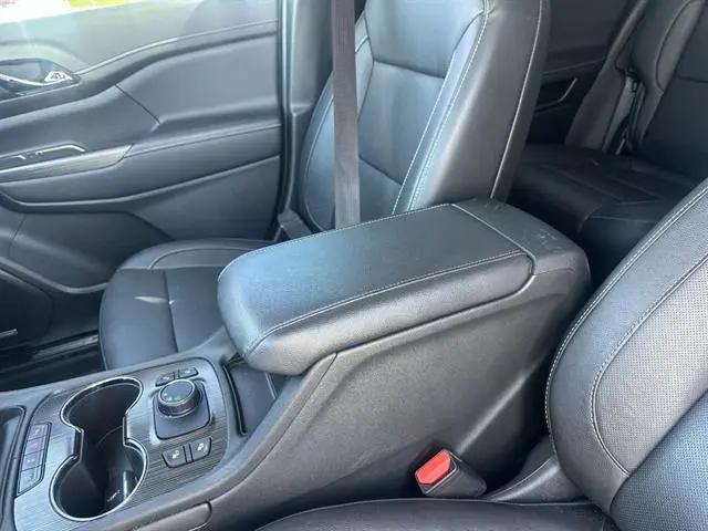 2020 GMC Acadia FWD SLT