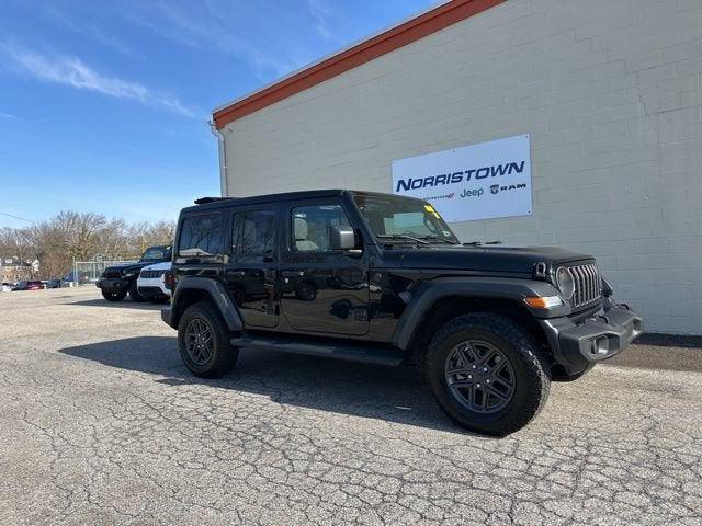 2025 Jeep Wrangler 4-Door Summit 4x4