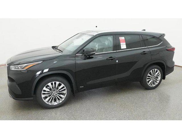 2026 Toyota Highlander Hybrid Platinum