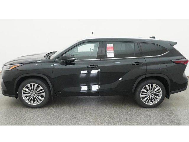 2026 Toyota Highlander Hybrid Platinum