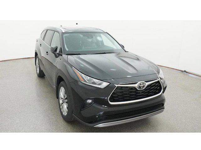 2026 Toyota Highlander Hybrid Platinum