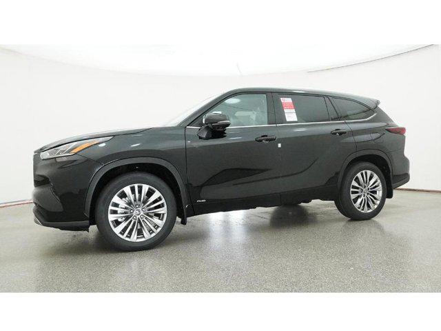 2026 Toyota Highlander Hybrid Platinum