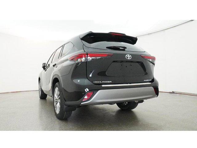 2026 Toyota Highlander Hybrid Platinum