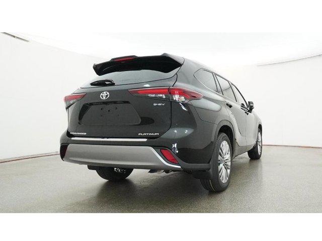 2026 Toyota Highlander Hybrid Platinum