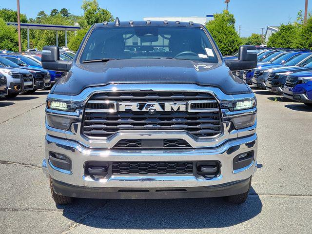 2026 RAM 3500 Chassis RAM 3500 TRADESMAN CREW CAB CHASSIS 4X4 60 CA