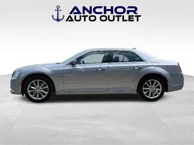 2015 Chrysler 300 Limited