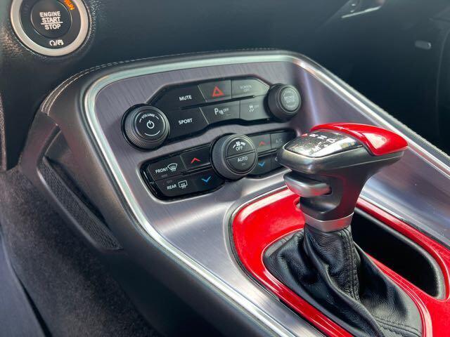 2018 Dodge Challenger SXT Plus