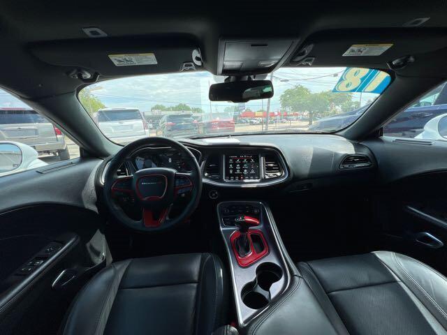 2018 Dodge Challenger SXT Plus