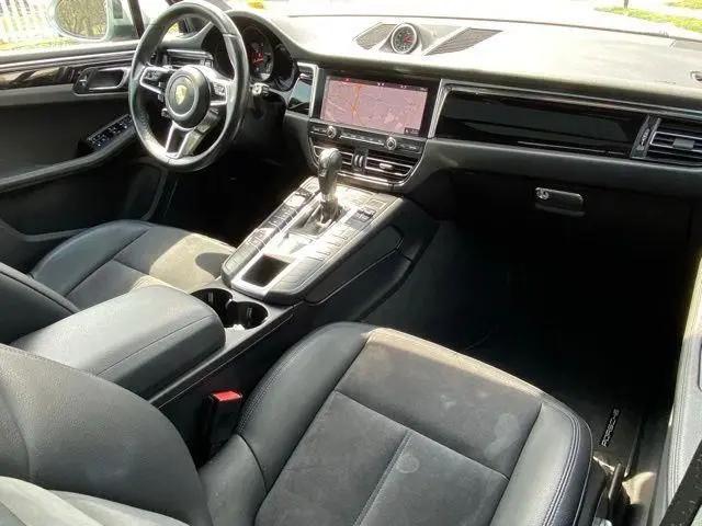 2019 Porsche Macan Macan