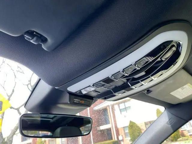2019 Porsche Macan Macan