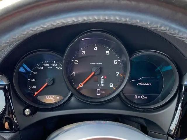 2019 Porsche Macan Macan