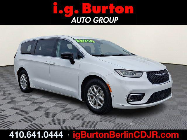 2024 Chrysler Pacifica Touring L 2024 Chrysler Pacifica Touring L