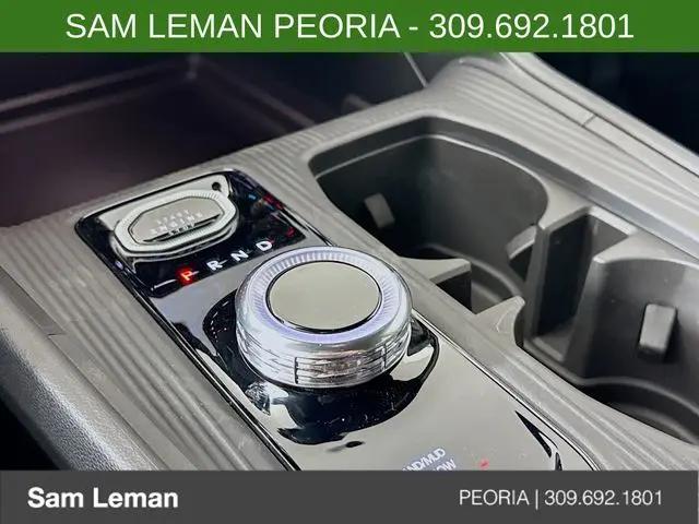 2026 Jeep Cherokee Laredo 4x4
