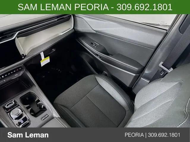 2026 Jeep Cherokee Laredo 4x4