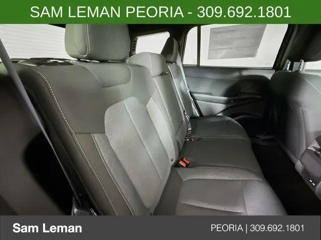 2026 Jeep Cherokee Laredo 4x4