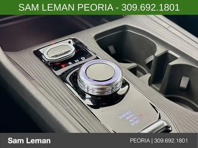 2026 Jeep Cherokee Laredo 4x4