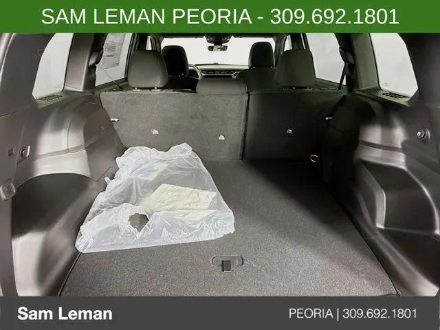2026 Jeep Cherokee Laredo 4x4
