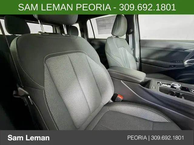 2026 Jeep Cherokee Laredo 4x4