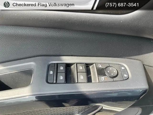 2024 Nissan Pathfinder SV FWD