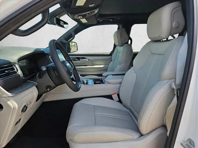 2026 Jeep Grand Wagoneer Limited Altitude 4x4