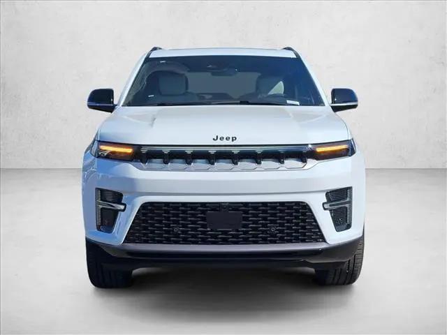 2026 Jeep Grand Wagoneer 4x2