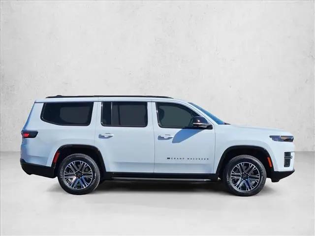 2026 Jeep Grand Wagoneer 4x2