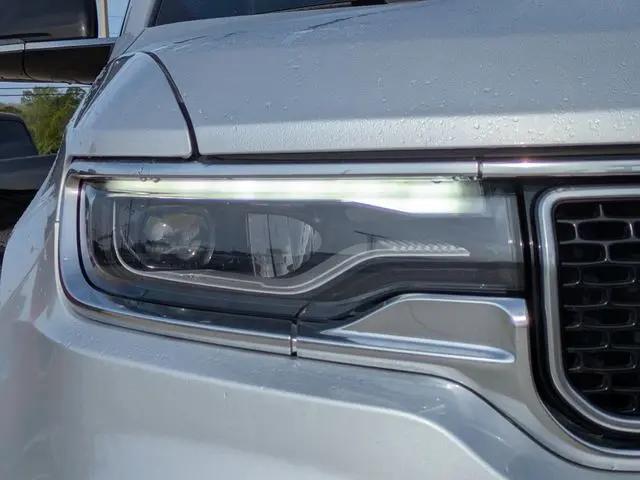 2024 Jeep Wagoneer Series II 4x2
