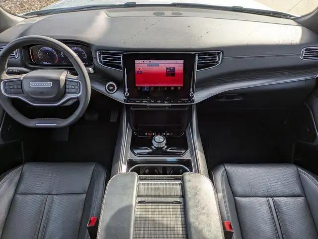 2024 Jeep Wagoneer Series II 4x2