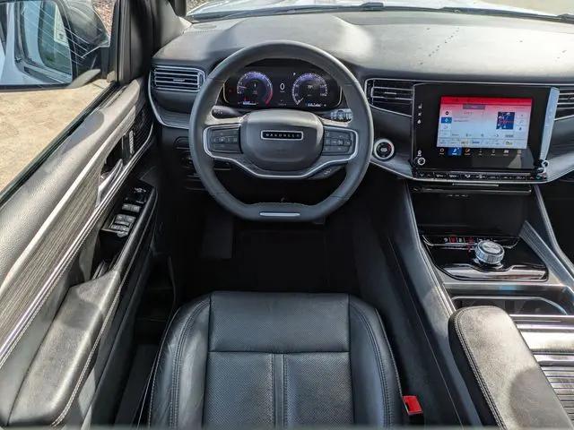 2024 Jeep Wagoneer Series II 4x2