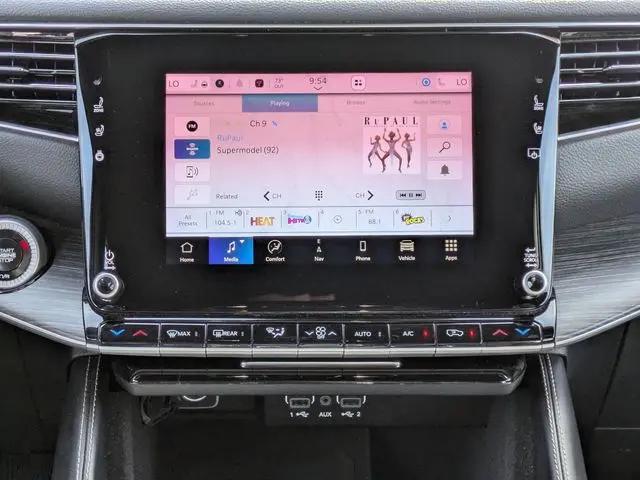 2024 Jeep Wagoneer Series II 4x2