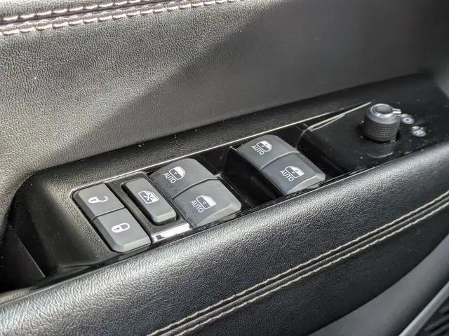 2024 Jeep Wagoneer Series II 4x2