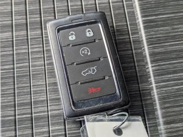 2024 Jeep Wagoneer Series II 4x2