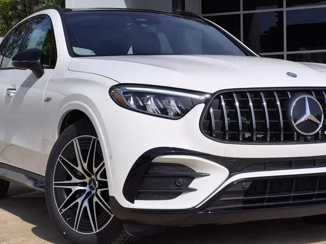 2026 Mercedes-Benz GLC 4MATIC