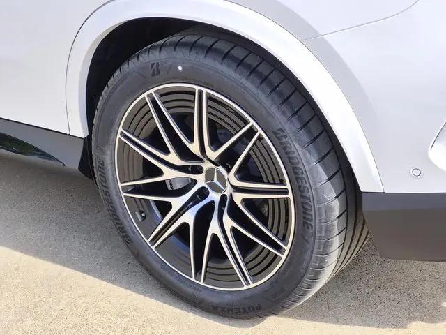 2026 Mercedes-Benz GLC 4MATIC