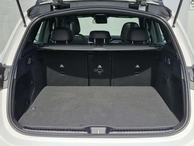 2026 Mercedes-Benz GLC 4MATIC